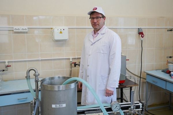 Ученые Вологодской ГМХА разработают технологию производства безлактозного молока методом ультрафи<!--more-->льтрации