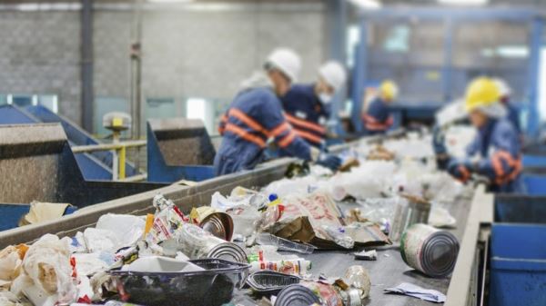 В Липецкой области более 3 млрд рублей инвестируют в строительство мусорного завода